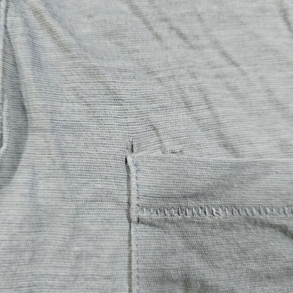 John Varvatos Shirt mens MEDIUM short Sleave Blue‎ Athletic fit Pocket Polo Golf - Picture 2 of 9